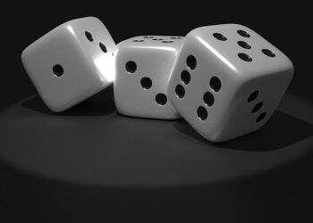 Cp7Fnc.cube-1655118-640